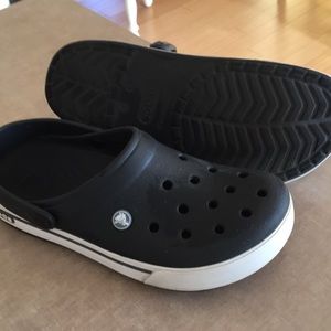 Black Crocs